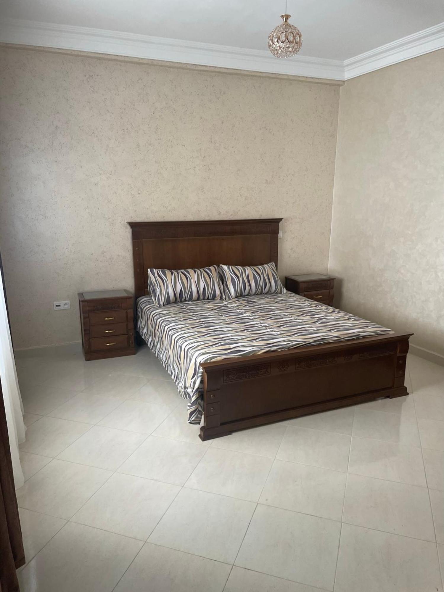 De Luxe A Wilaya De * Tetouan