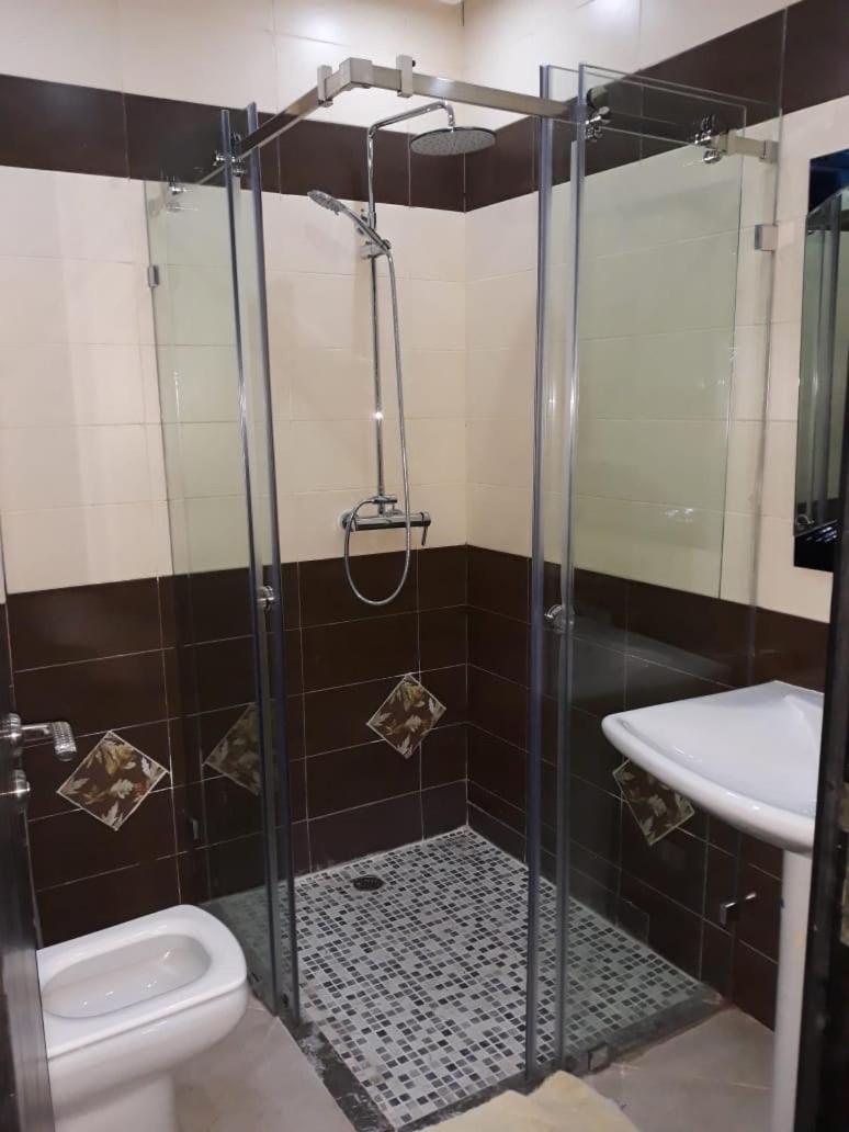 Apartment De Luxe A Wilaya De *
